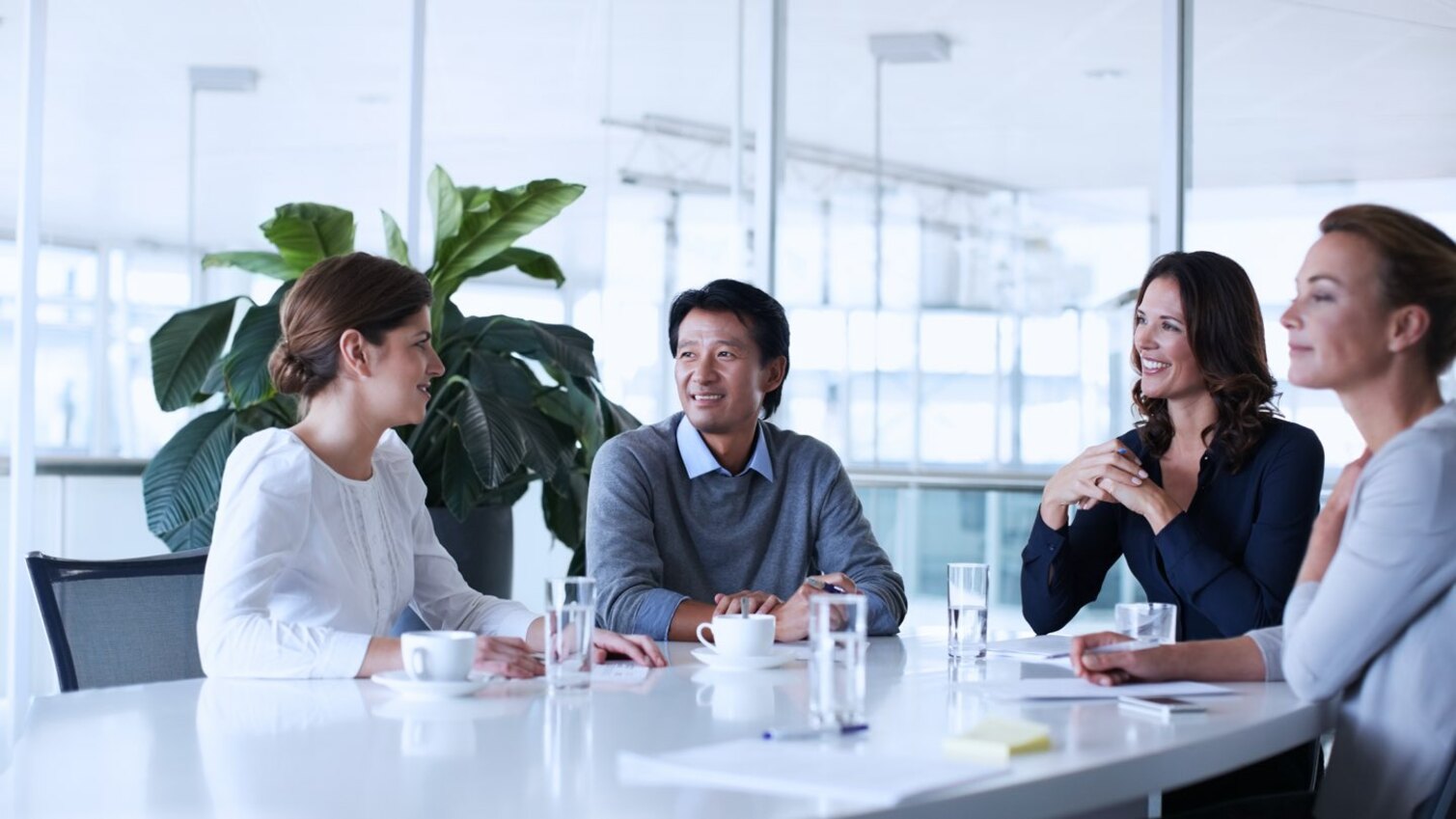 Yale SOM Executive Education Leadership for Global Business and Politics online program banner