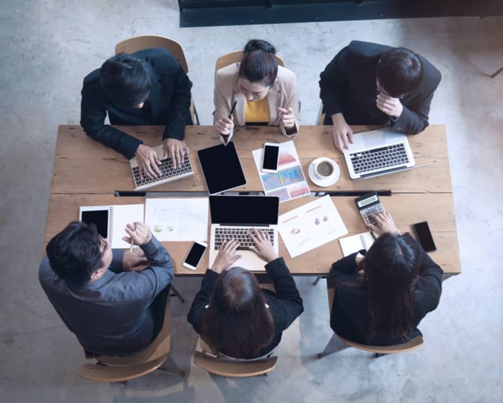 MIT Sloan Leadership in an Exponentially Changing World online program banner