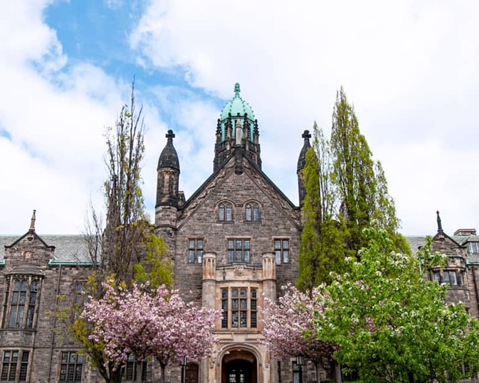 University of Toronto building