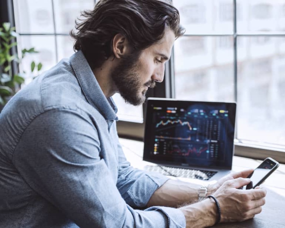 MIT Sloan Blockchain and Crypto Applications: From Decentralized Finance to Web 3 online program banner