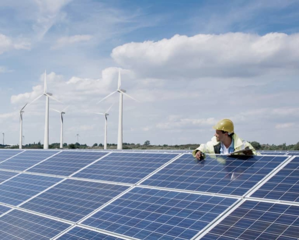 Cambridge Business and Climate Change: Towards Net Zero Emissions online short course banner