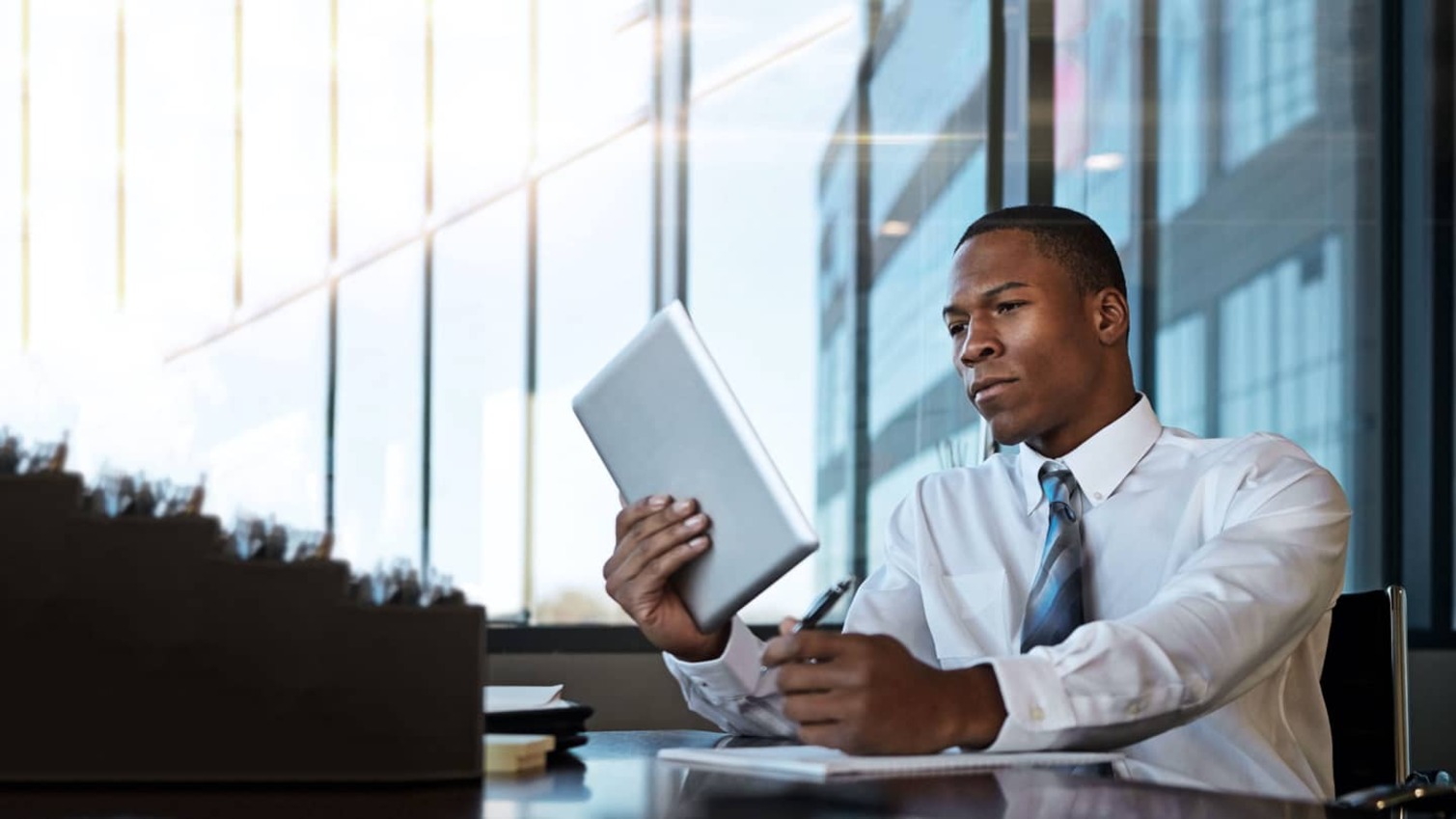 UCT Commercial and Contract Law online short course banner