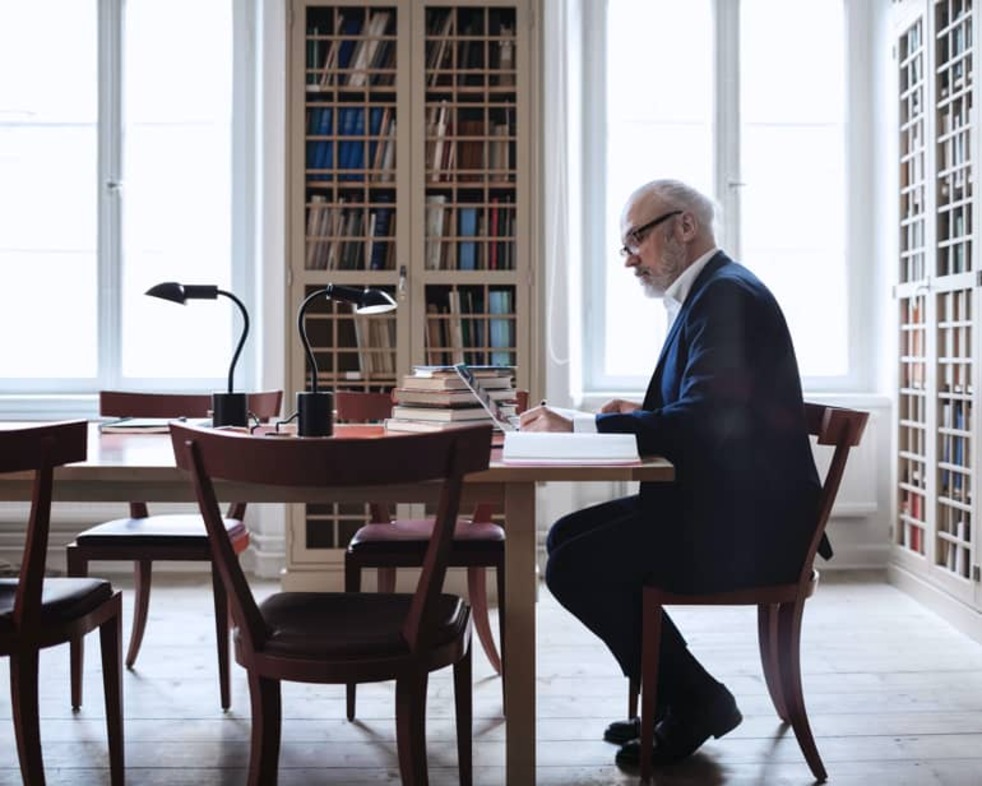 LSE Regulation Strategy online certificate course banner