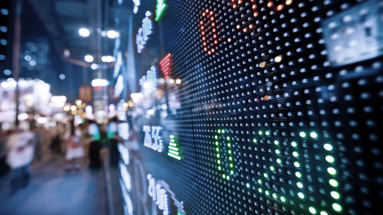 LSE Business, International Relations and the Political Economy online certificate course banner